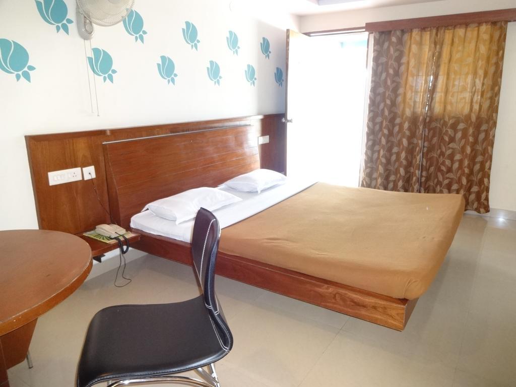 Sheetal Residency Hotell Bangalore Eksteriør bilde